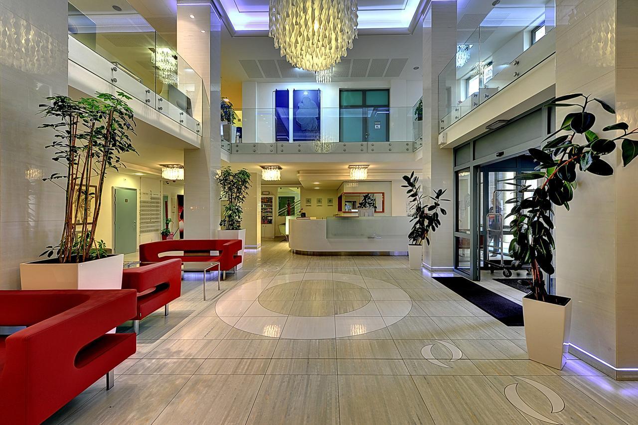 Hotel St. Joseph Royal Regent Karlsbad Exterior foto